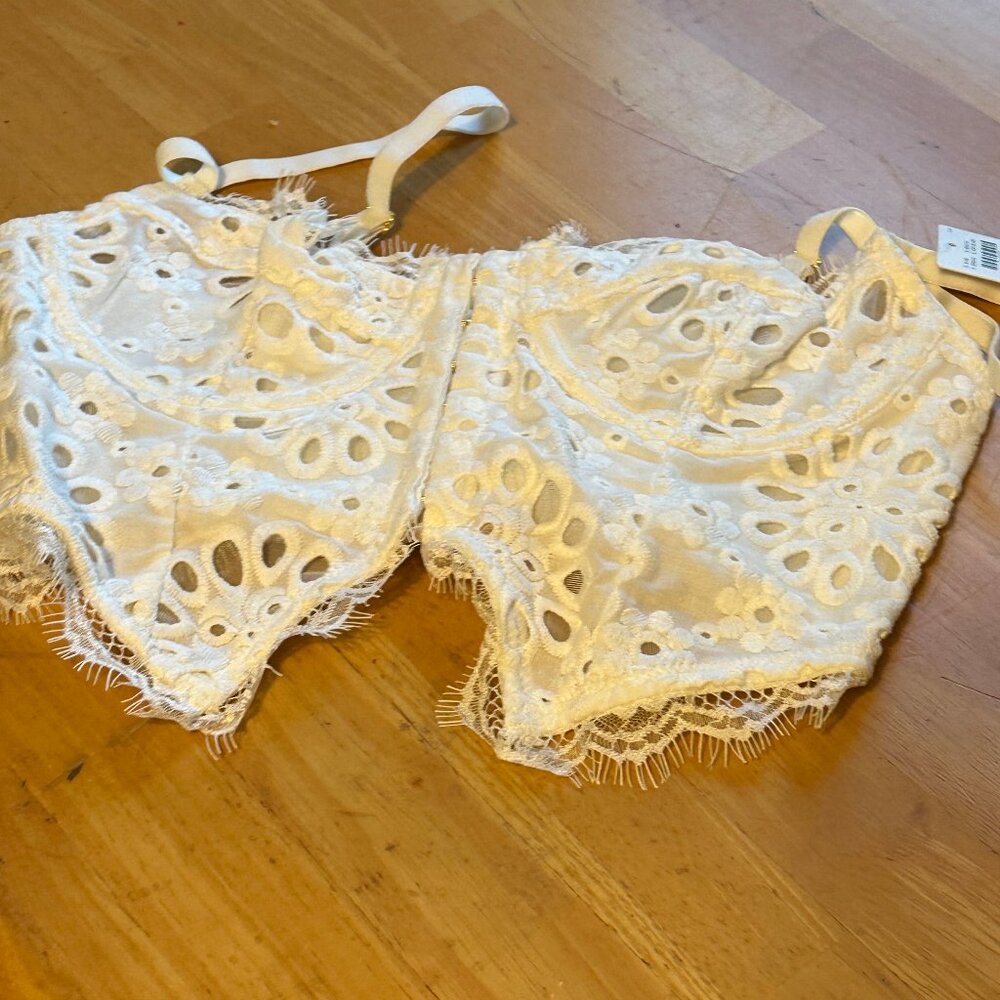 [Anthropologie] The Giselle Lace Bustier: Eyelet Edition - white / XS